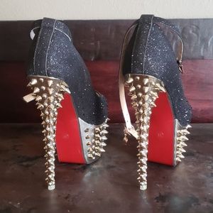 Gold spiked, black rhinestone, red bottom fetish h